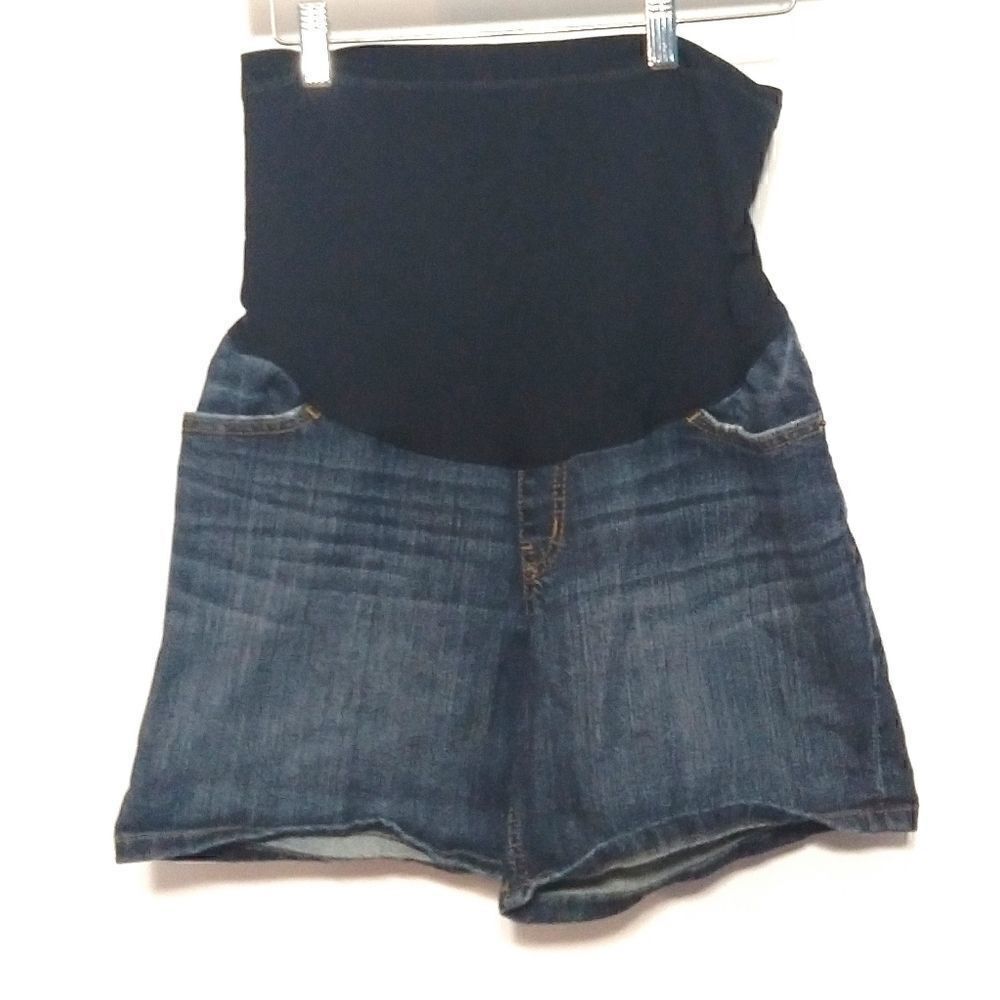 Liz Lange Maternity Shorts over the belly small